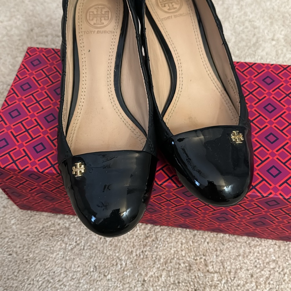 Tory Burch Black Quilted Wedges - Picture 2 of 4
